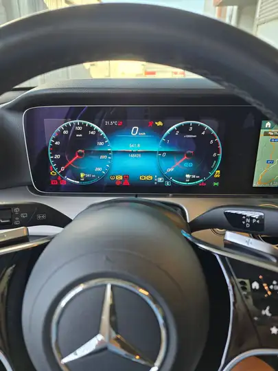 Mercedes-Benz Clase E E 300 de 4M Estate 2022, foto 23