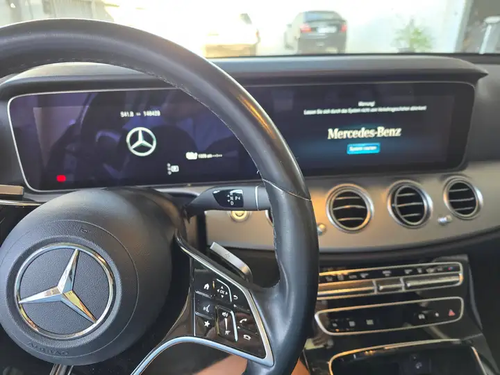Mercedes-Benz Clase E E 300 de 4M Estate 2022, foto 18
