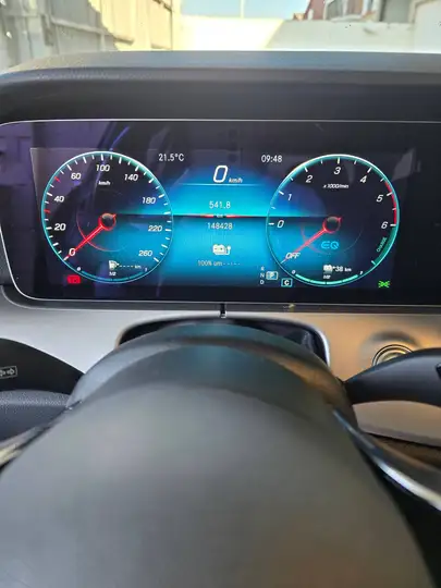 Mercedes-Benz Clase E E 300 de 4M Estate 2022, foto 21