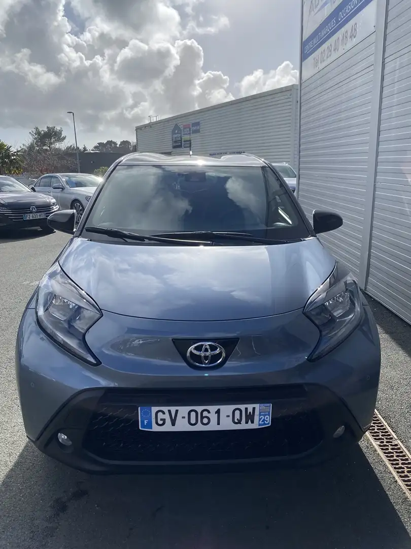 Toyota Aygo X 1.0 VVT-I 72CV AIR DESIGN MY24 Gris - 2