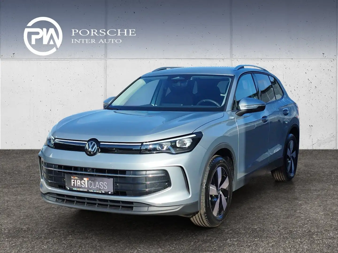 Volkswagen Tiguan Friends eTSI DSG Silber - 1