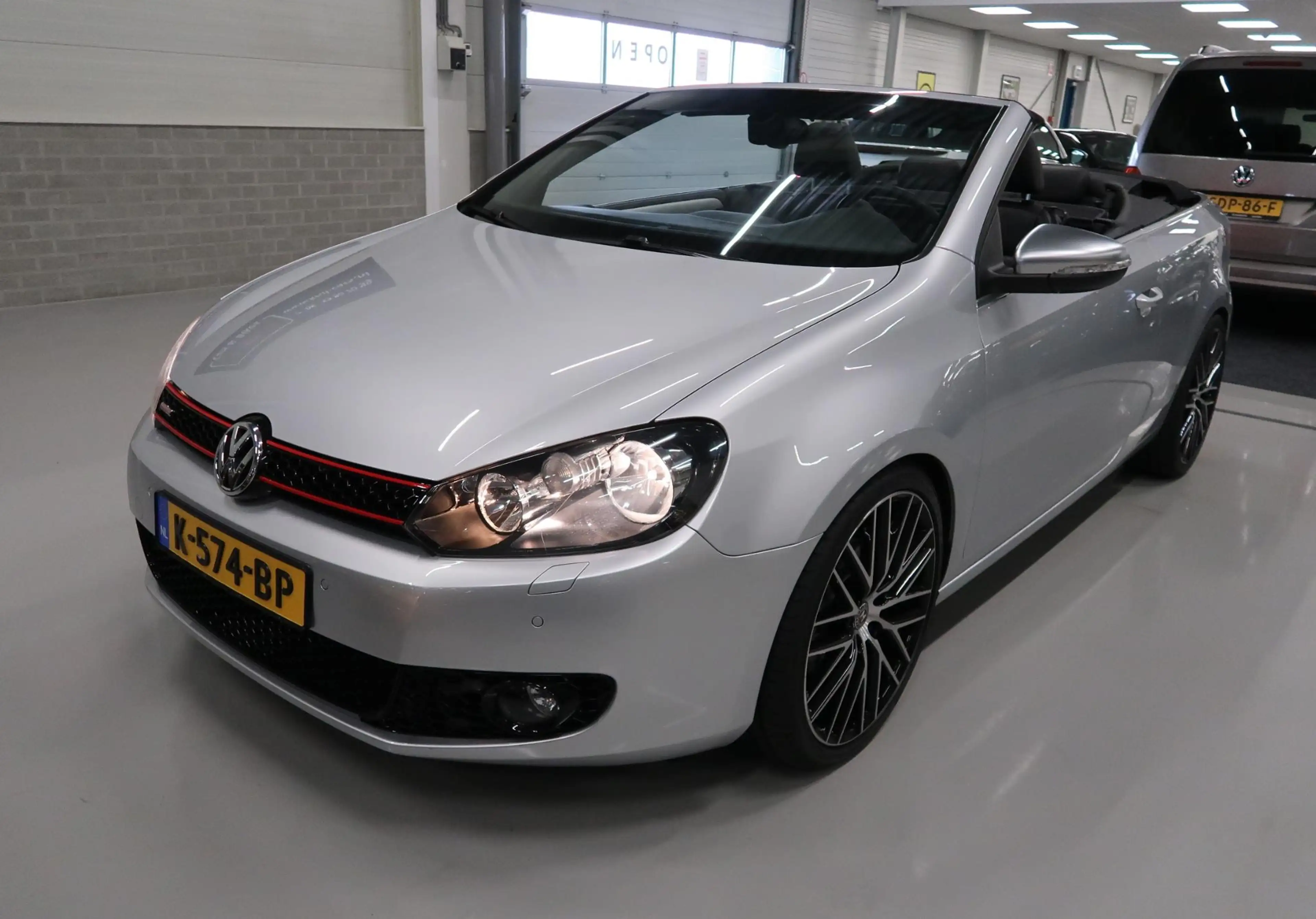 Volkswagen Golf Cabriolet 1.2 TSI BMT Airco-ECC Leer Sportstoelen PDC Stoelv — photo 27