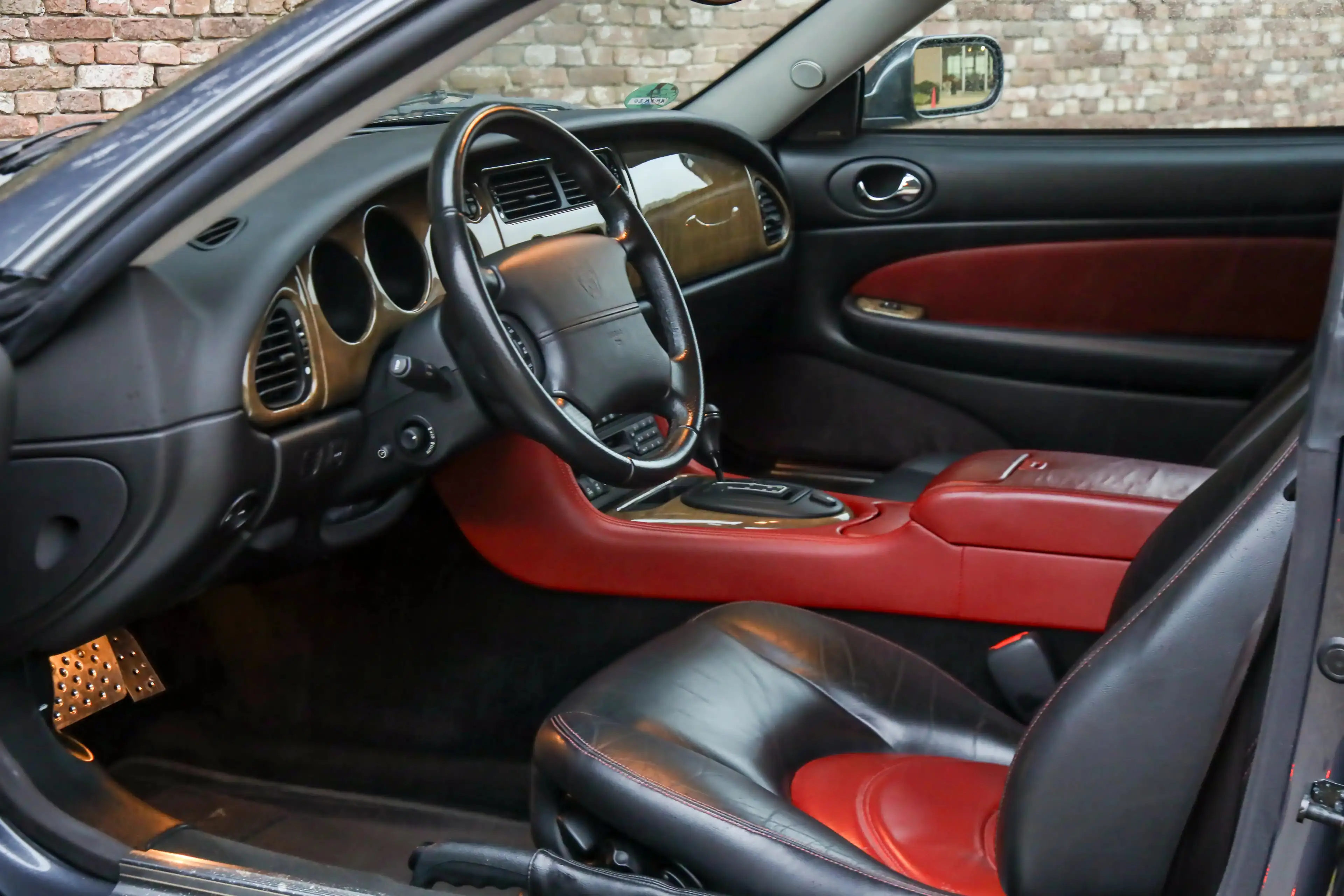 Jaguar XK8 4.2 Coupe "Slate Grey - XKR Optics" Livery in Slat — photo 3