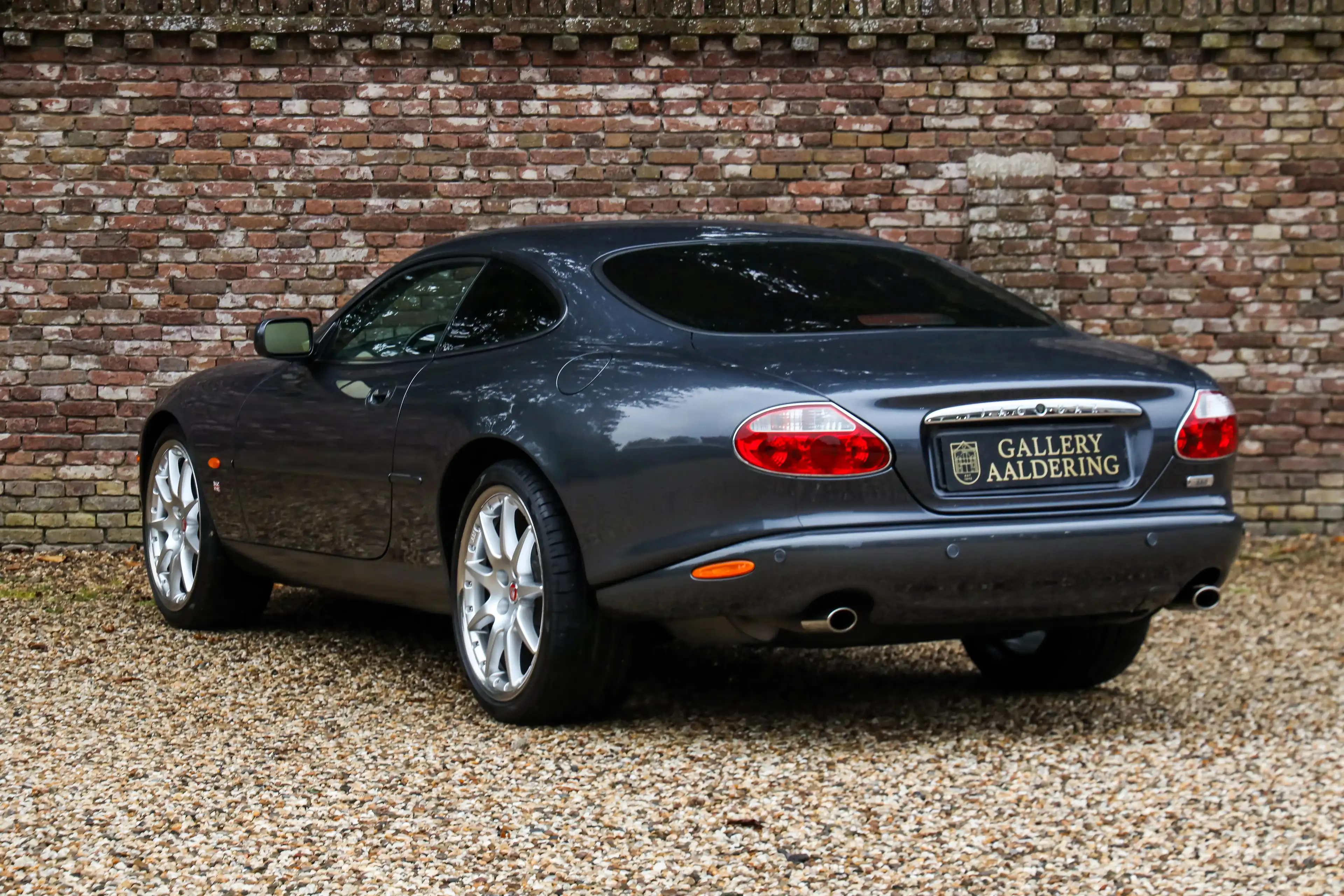 Jaguar XK8 4.2 Coupe "Slate Grey - XKR Optics" Livery in Slat — photo 2