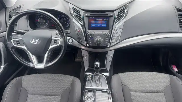 Hyundai I40 view 11