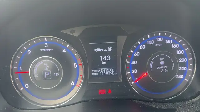 Hyundai I40 view 12