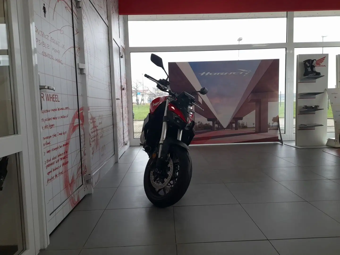 Honda CB 1000 S Hornet Červená - 2