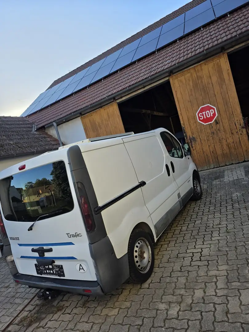 Renault Trafic Kombi L1H1 1,9 dCi kurz NL 1000 - 2