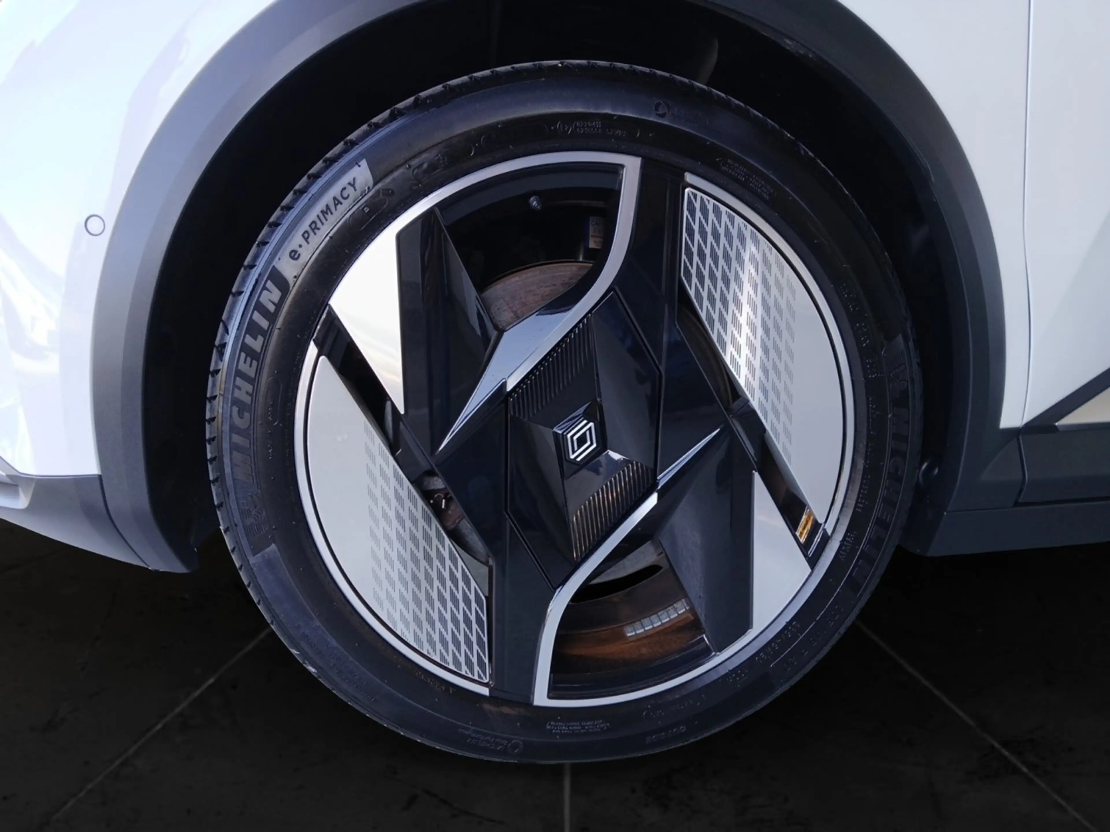 Renault Scenic Renault Scenic E-Tech Electric 220 Long Range — photo 14