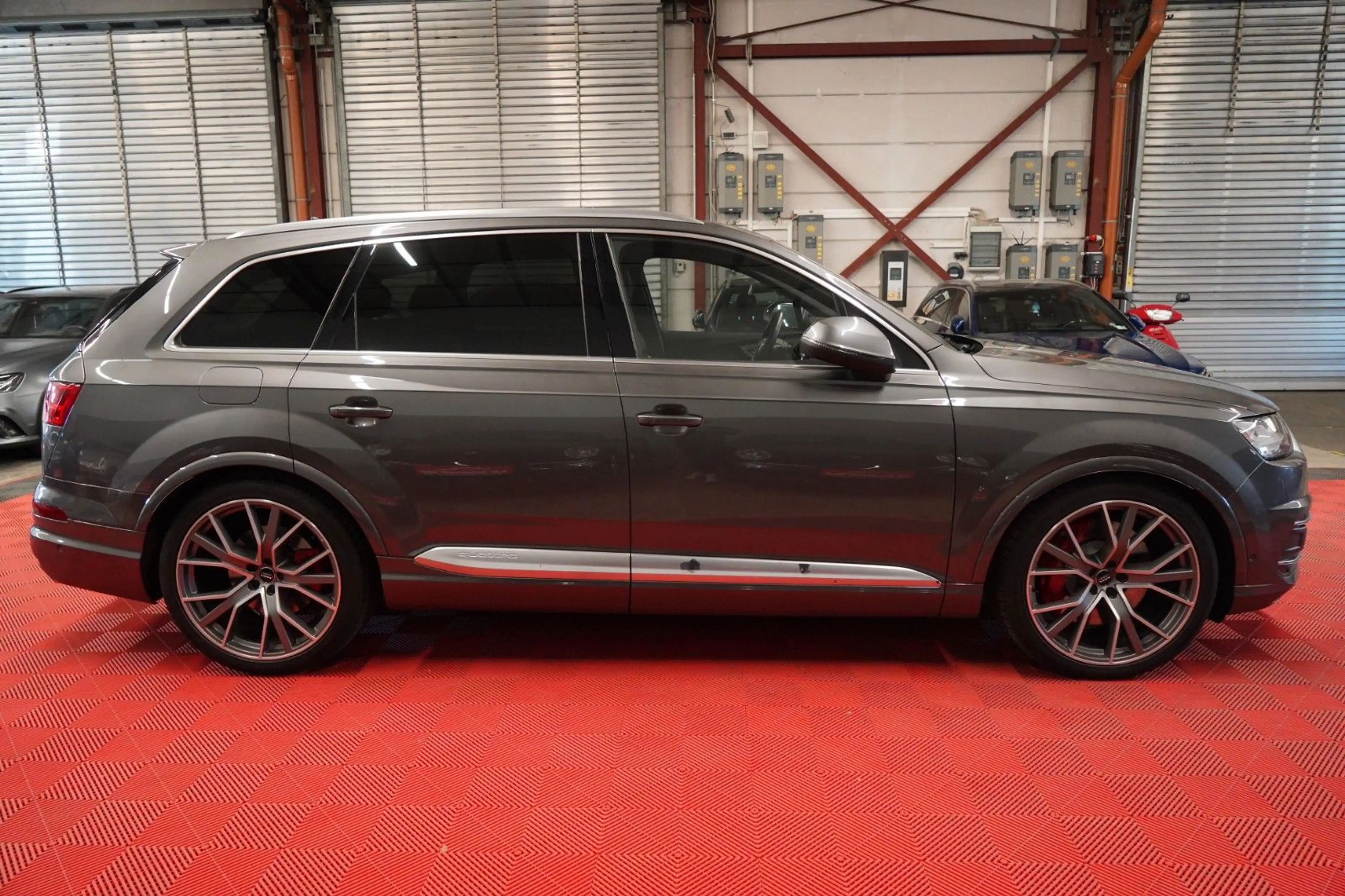 Audi SQ7 4.0 TDI Quattro 2.Hand*Unfallfrei* — photo 4
