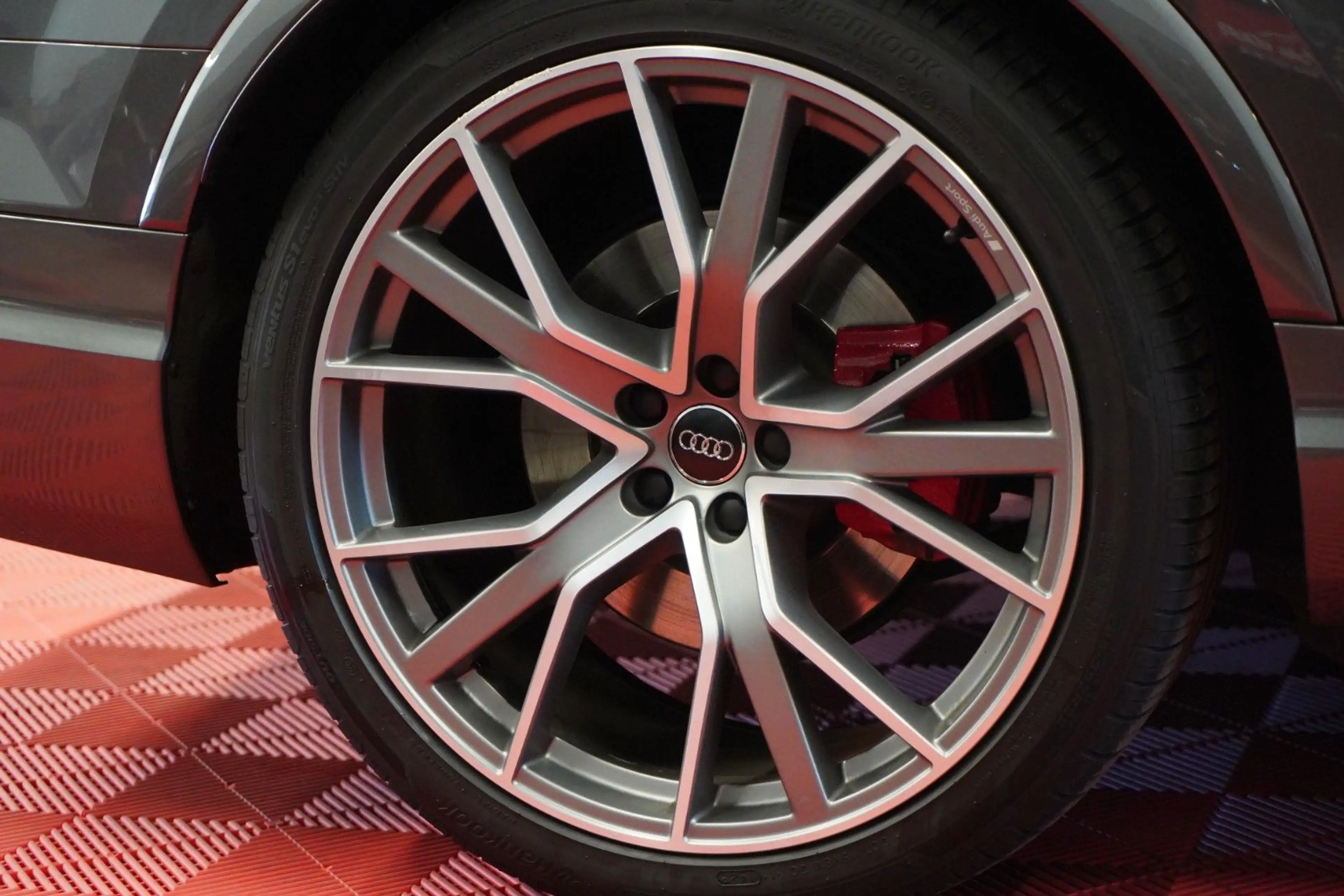 Audi SQ7 4.0 TDI Quattro 2.Hand*Unfallfrei* — photo 6