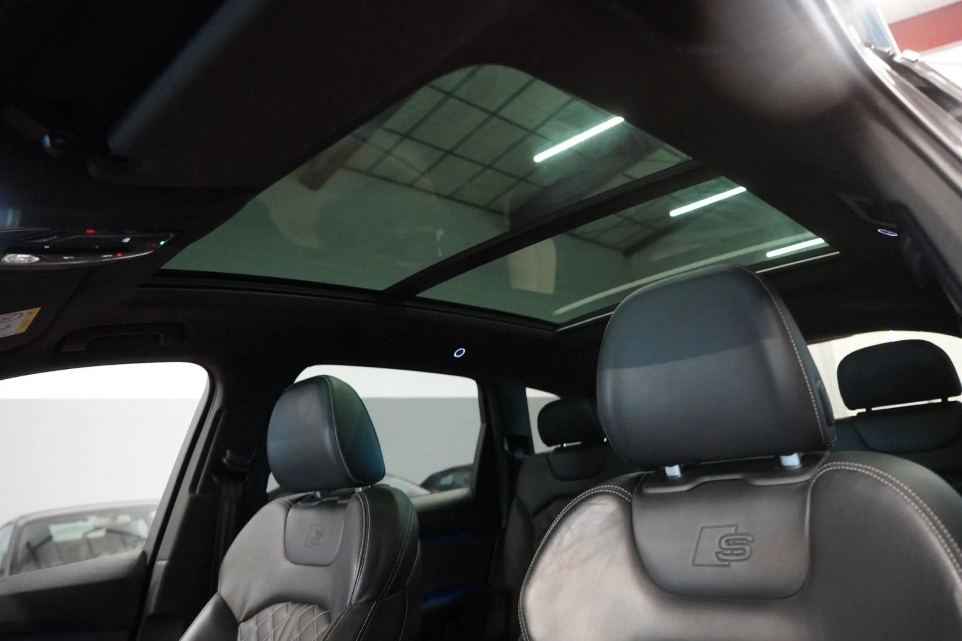 Audi SQ7 4.0 TDI Quattro 2.Hand*Unfallfrei* — photo 15