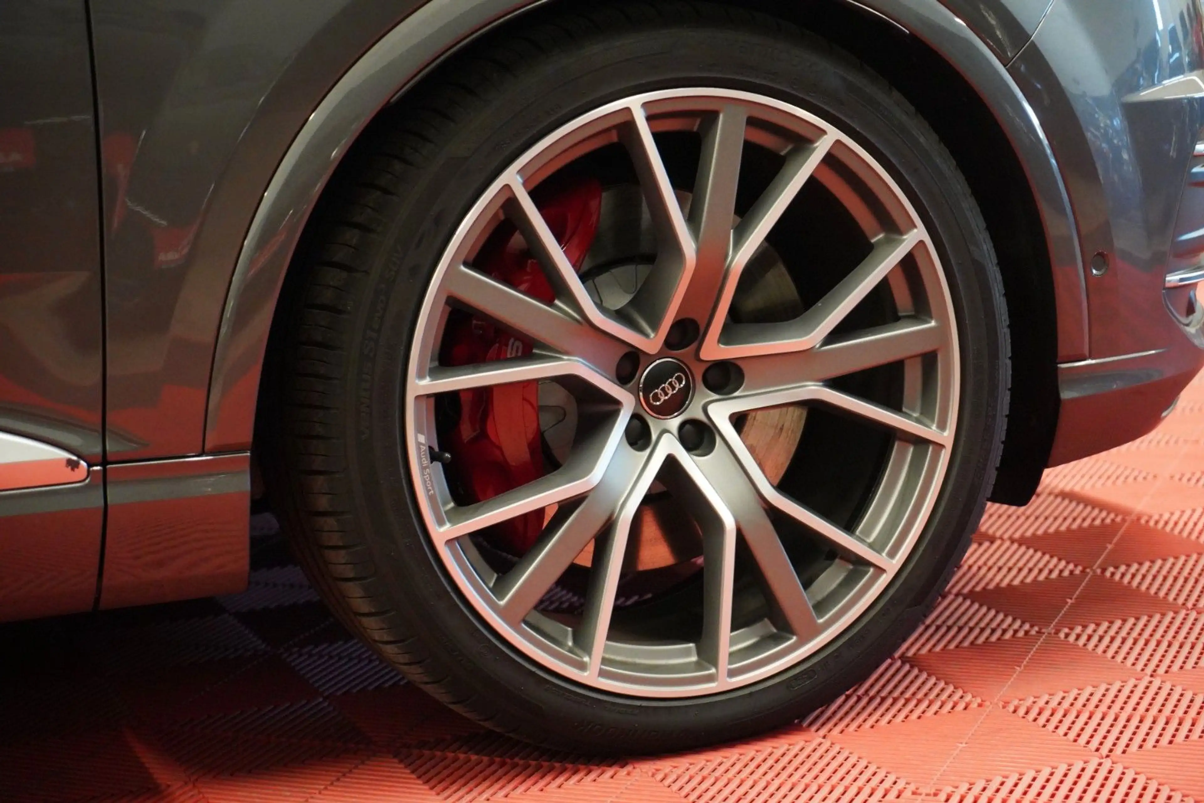 Audi SQ7 4.0 TDI Quattro 2.Hand*Unfallfrei* — photo 5