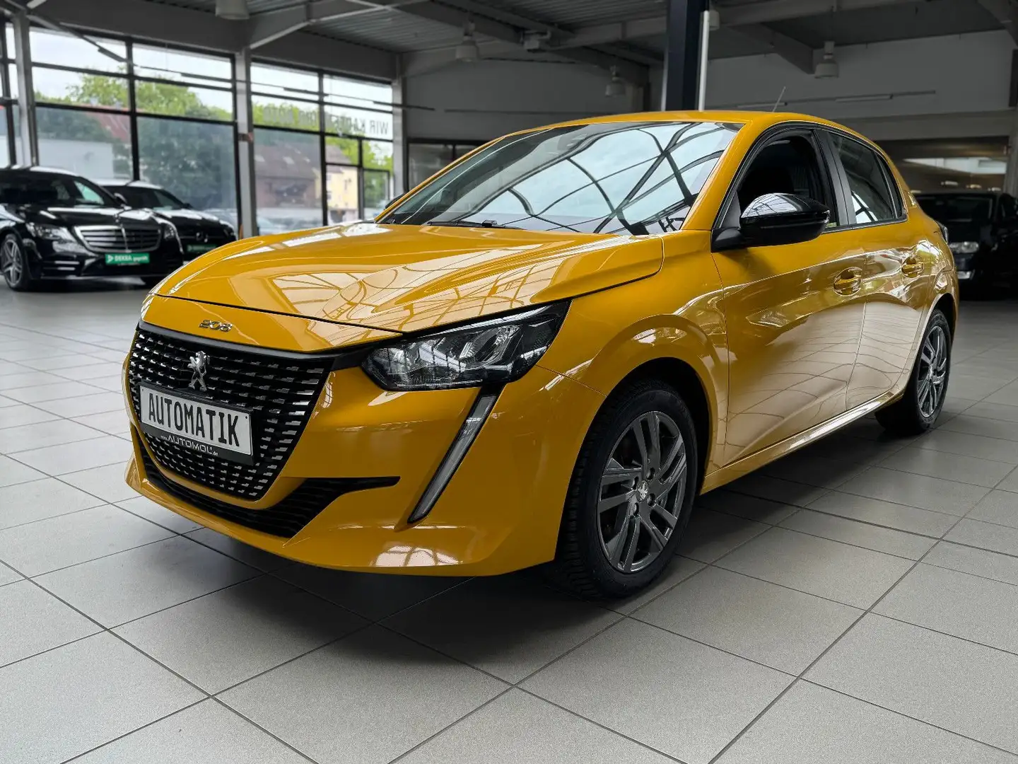 Peugeot 208 Active Pack 1.2 *AUTOMATIK*LED*SHZ* uvm. Yellow - 1