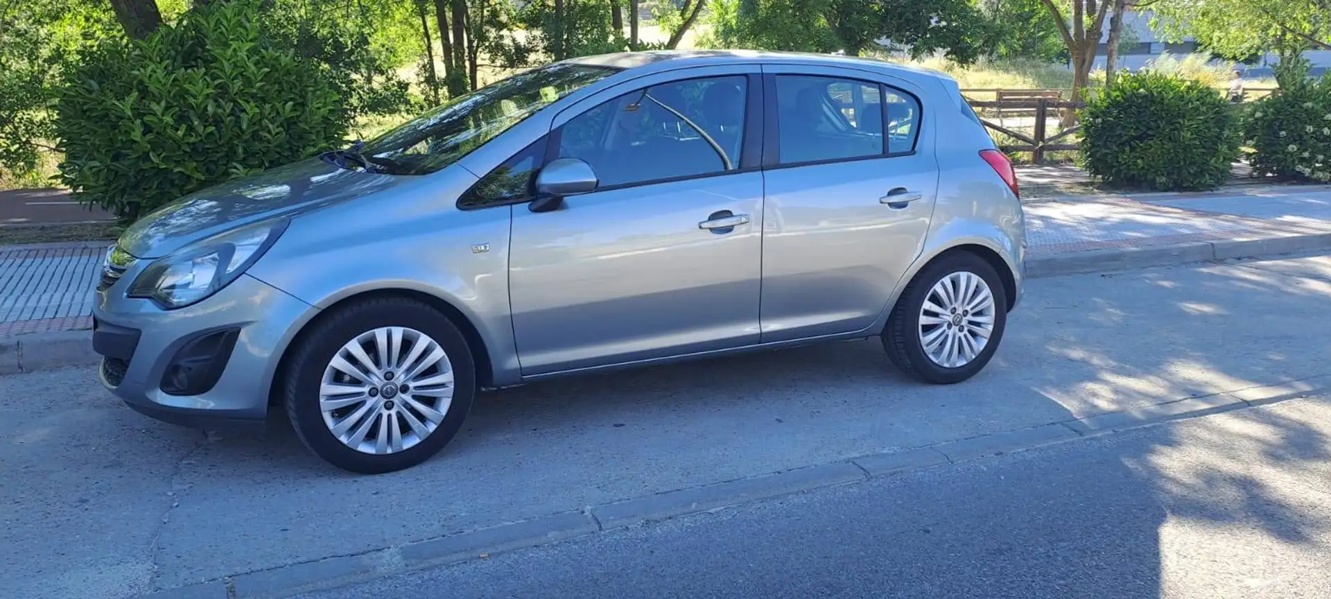 Opel Corsa Corsa 1.3CDTi Selective S Gris - 2