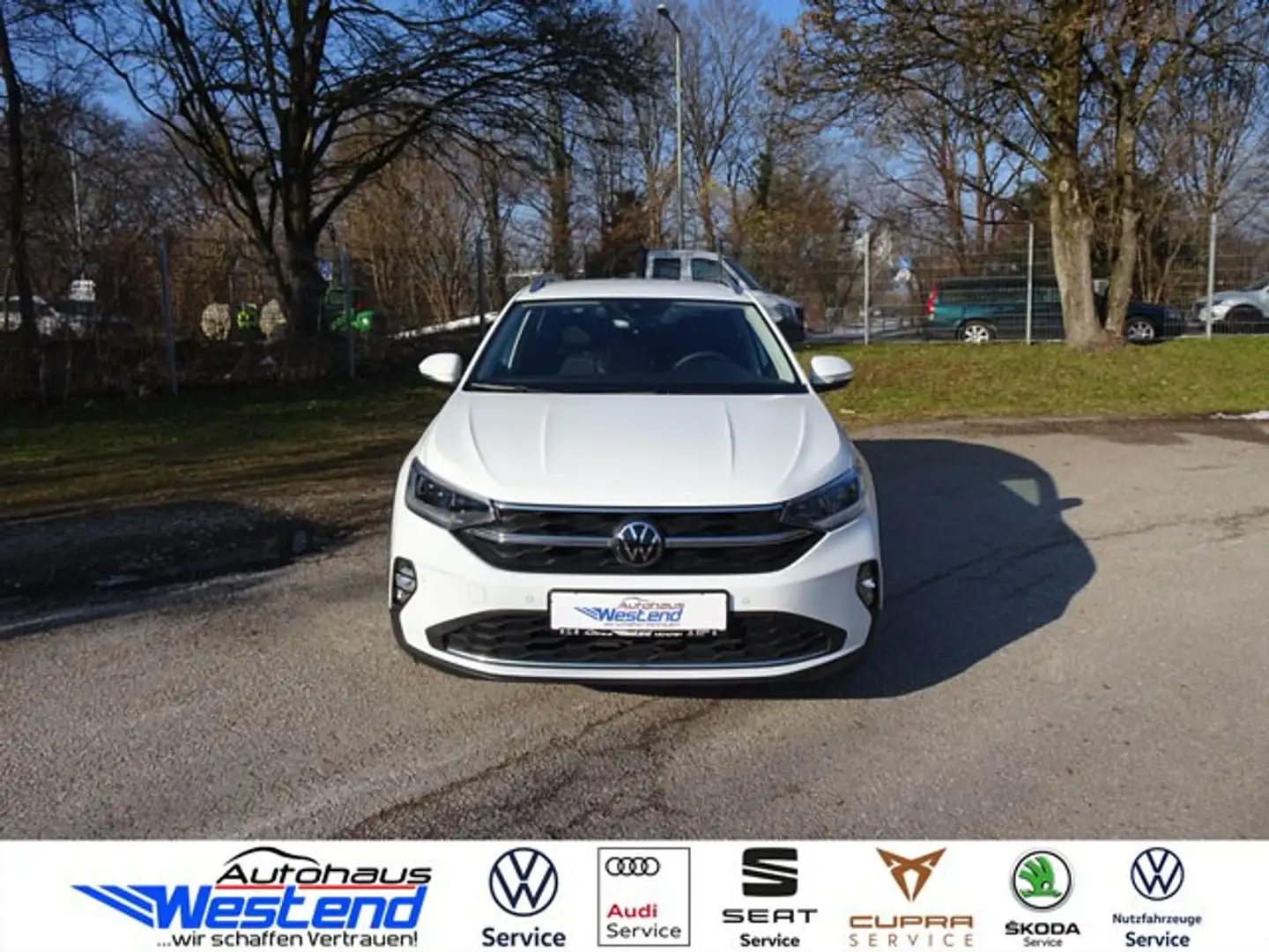 Volkswagen Taigo Style 1.0l TSI 85kW DSG IQ.LIGHT Navi SHZ Klima Weiß - 1