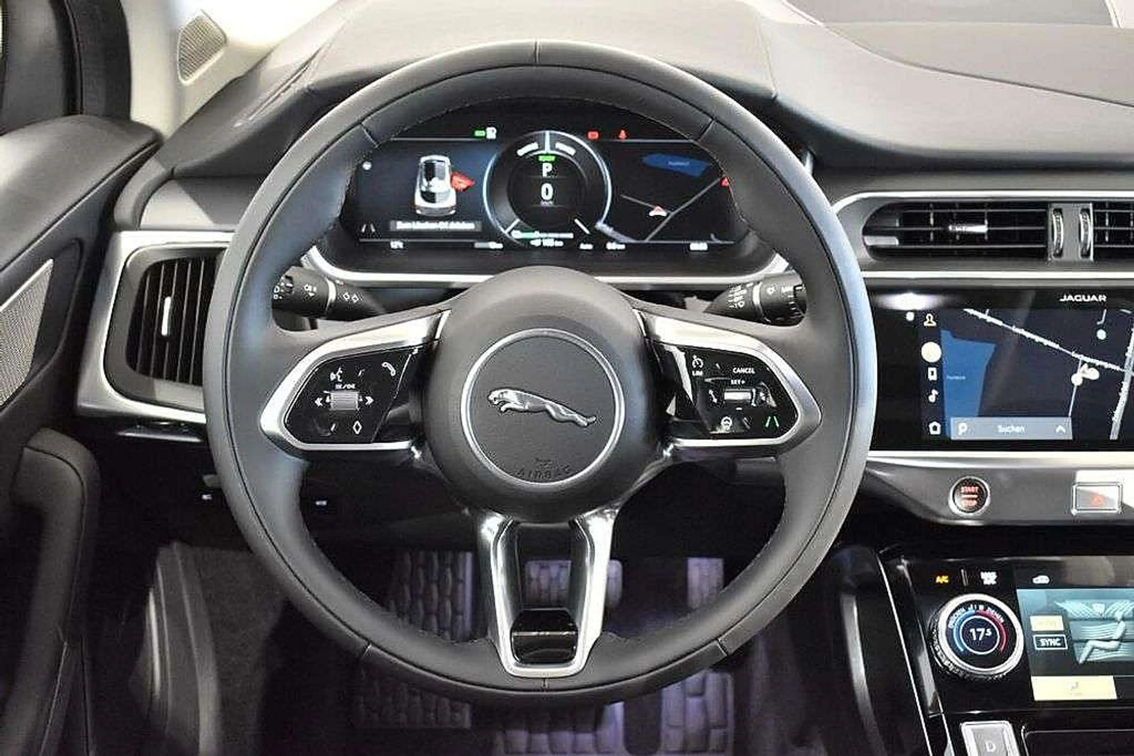 Jaguar I-Pace Austria Edition EV320 90kWh AWD — photo 10