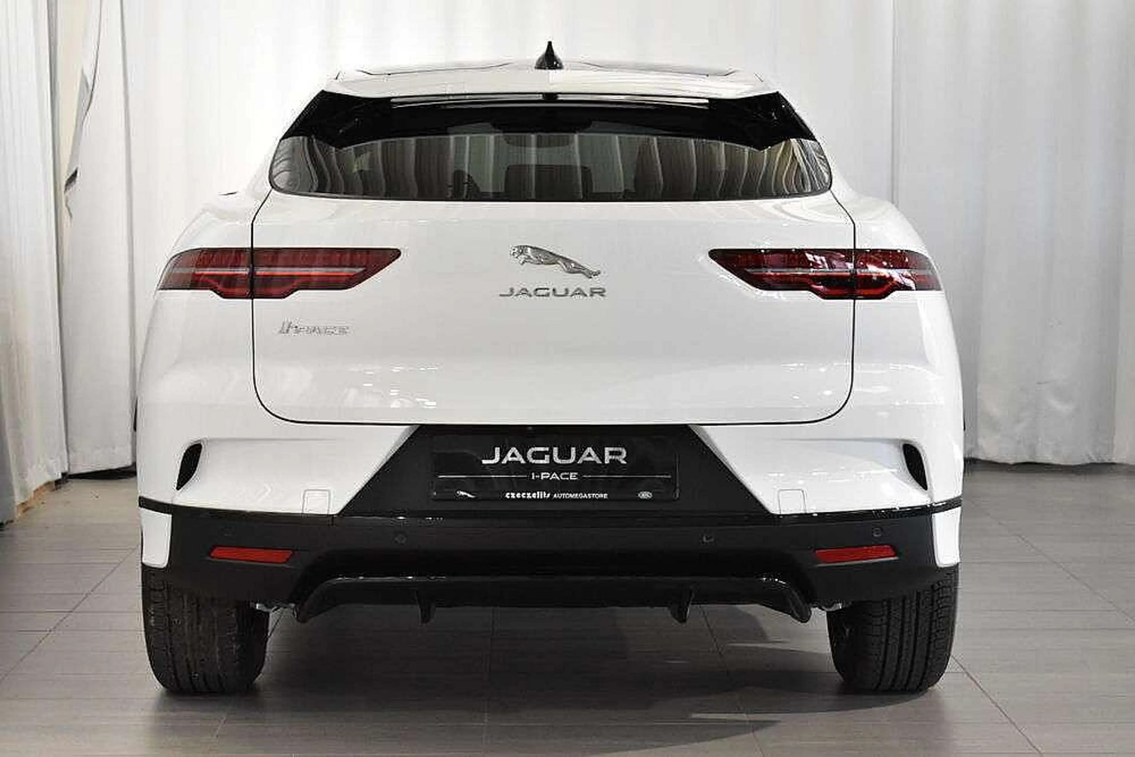 Jaguar I-Pace Austria Edition EV320 90kWh AWD — photo 7