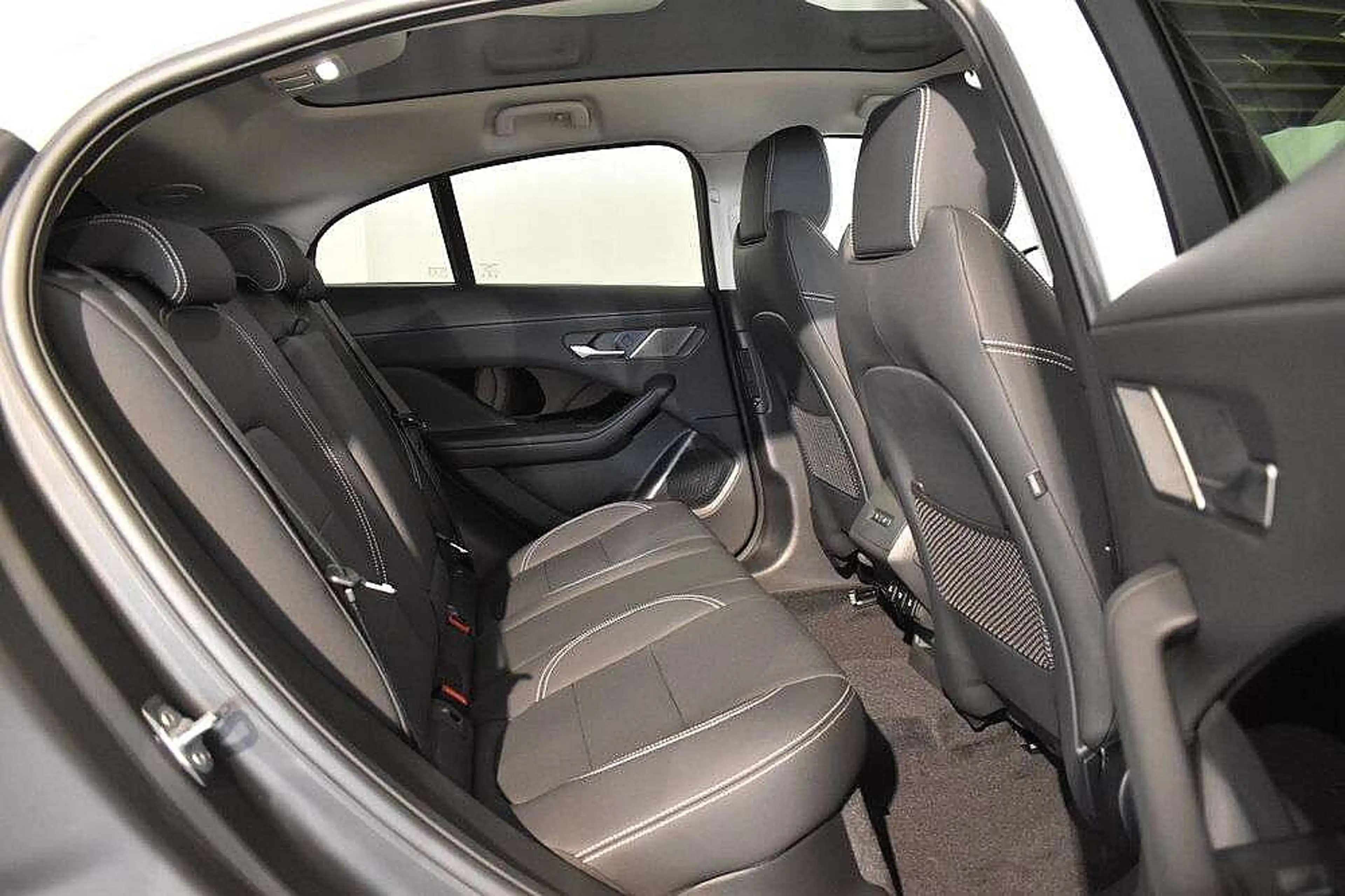 Jaguar I-Pace Austria Edition EV320 90kWh AWD — photo 5