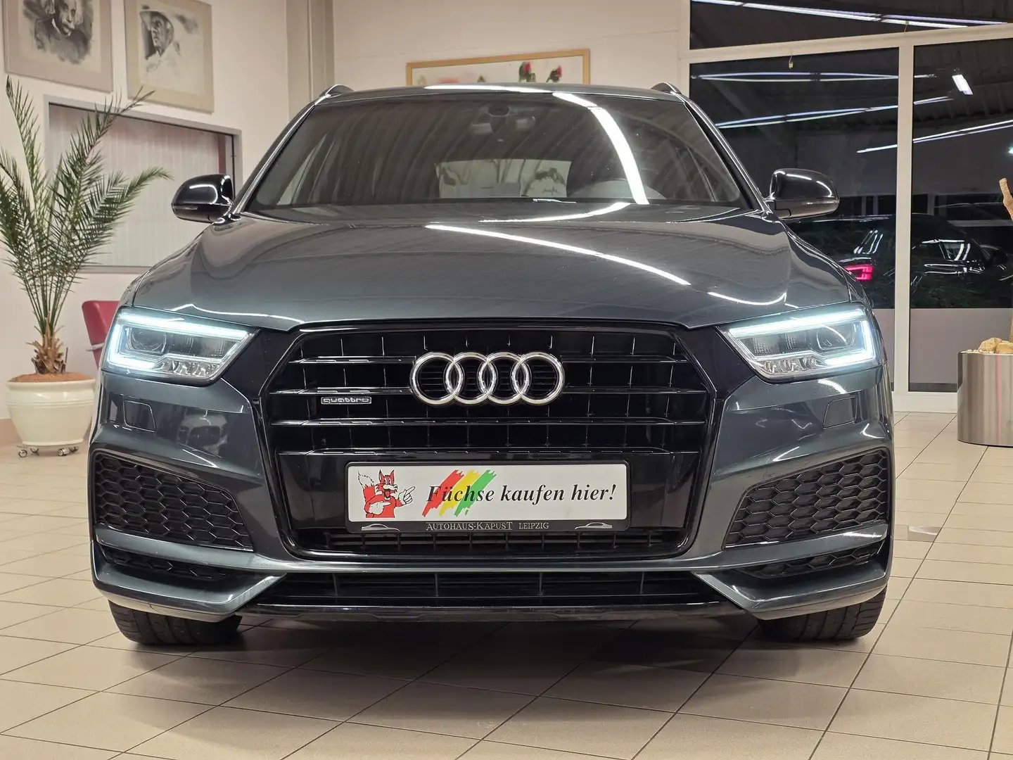 Audi Q3 Q3 2.0 sport 3x S-Line Competition/LED/BOSE/AHK Vert - 2