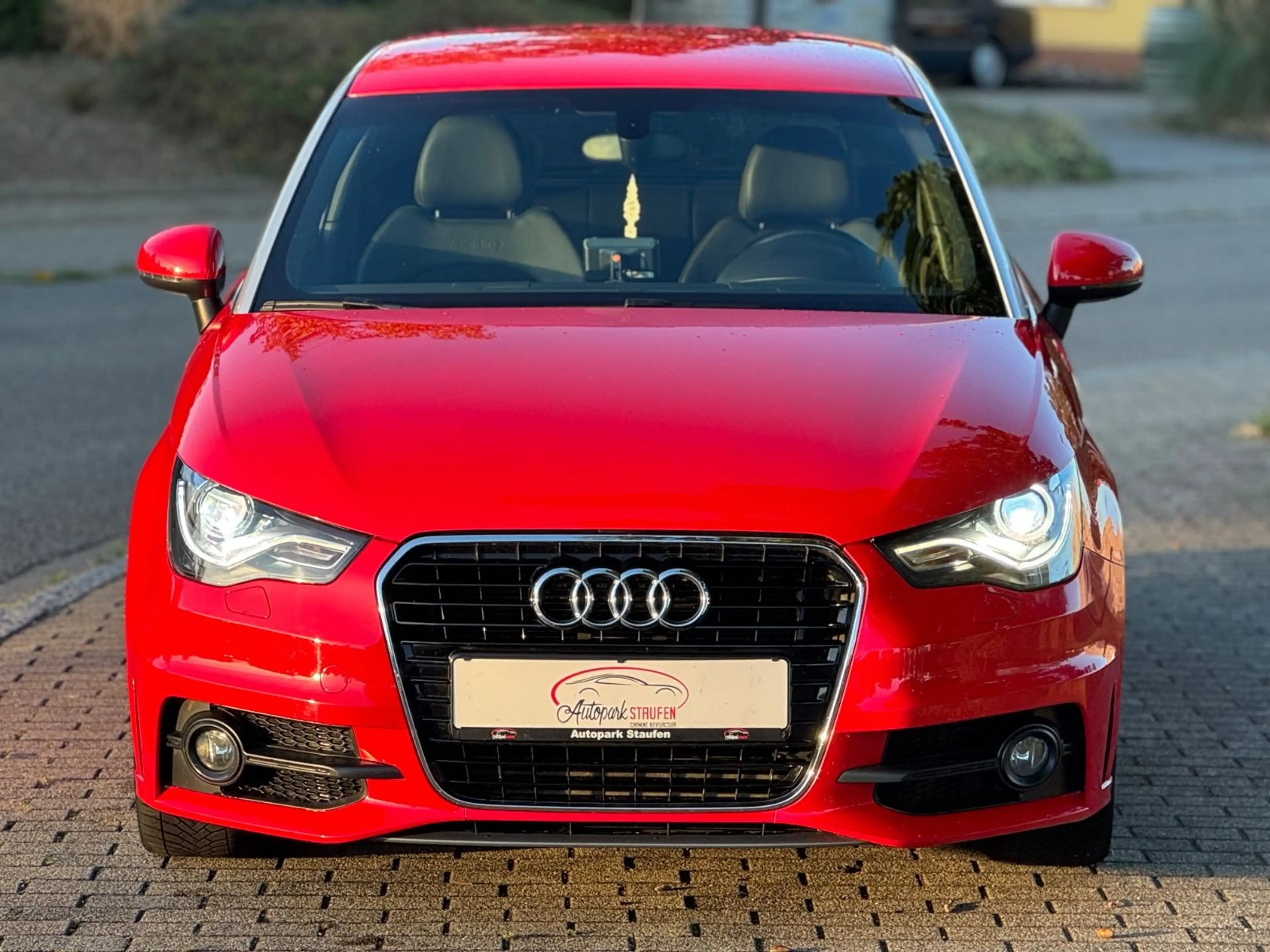Audi A1 S line Sportpaket/ Automatik / — photo 3