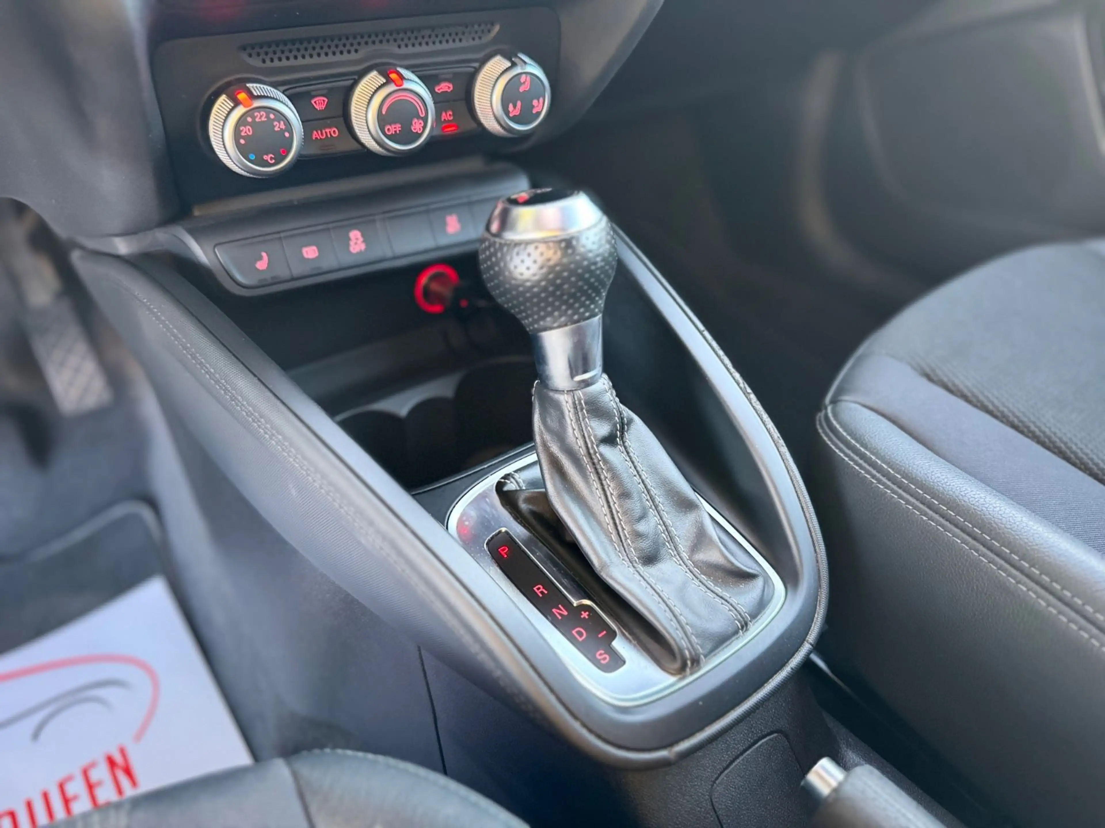 Audi A1 S line Sportpaket/ Automatik / — photo 13