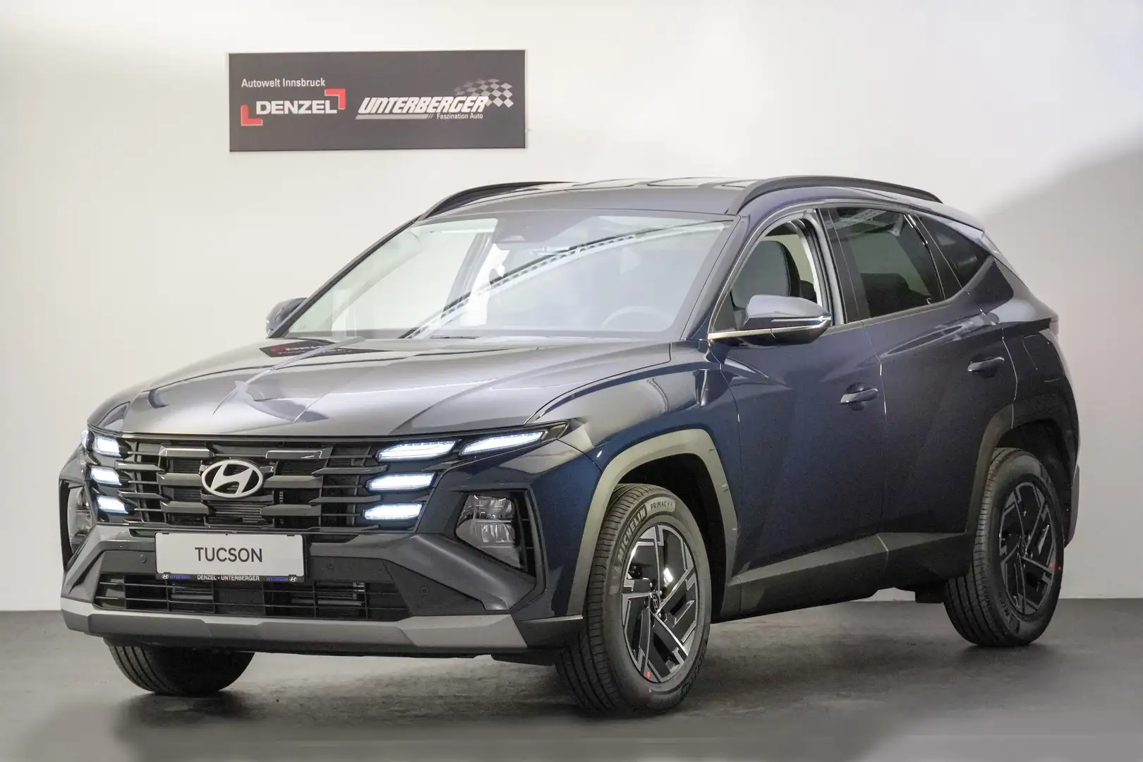 Hyundai TUCSON NX4 Jubile 1,6 T-GDi HEV 4WD AT abz.Superbonus Blau - 1