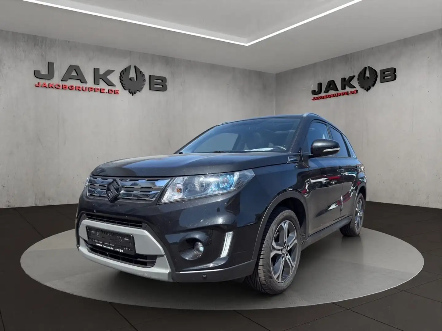 Suzuki Vitara 1.6  Comfort 4x4+Scheckheft 88 kW (120 PS), Aut... Чорний - 1