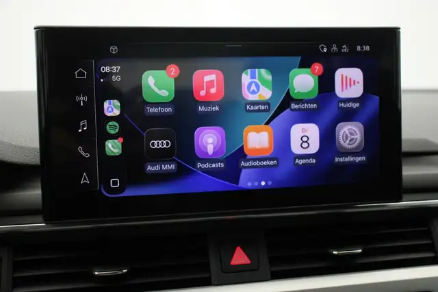 Audi A4 view 5