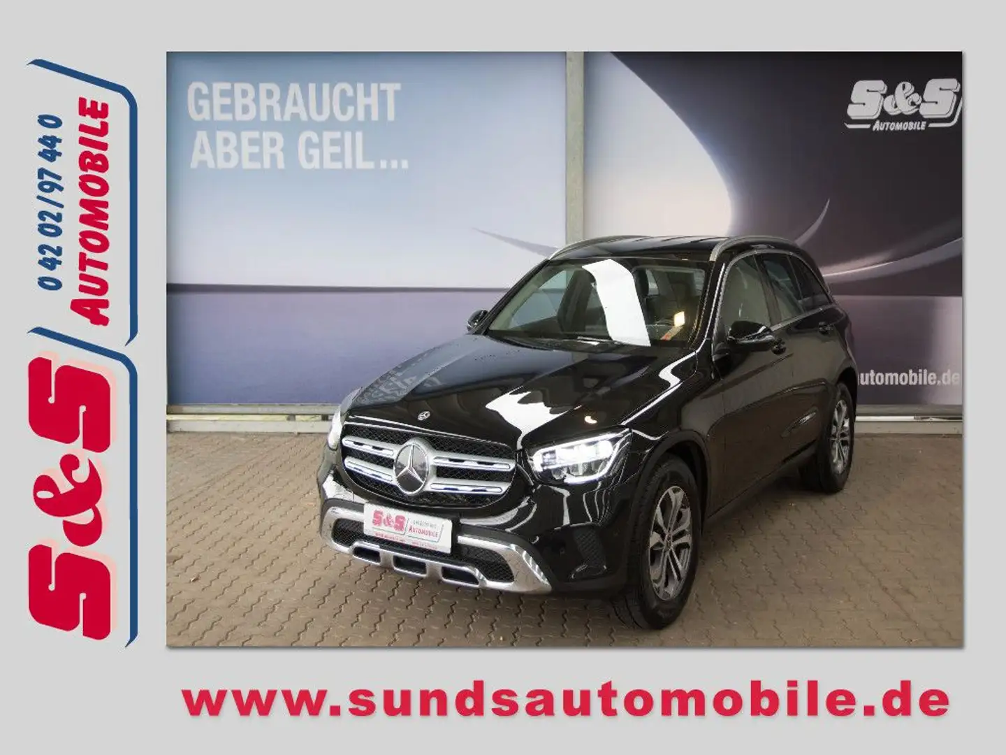 Mercedes-Benz GLC 220 D 4MATIC AHK/LED/MBUX Nero - 1
