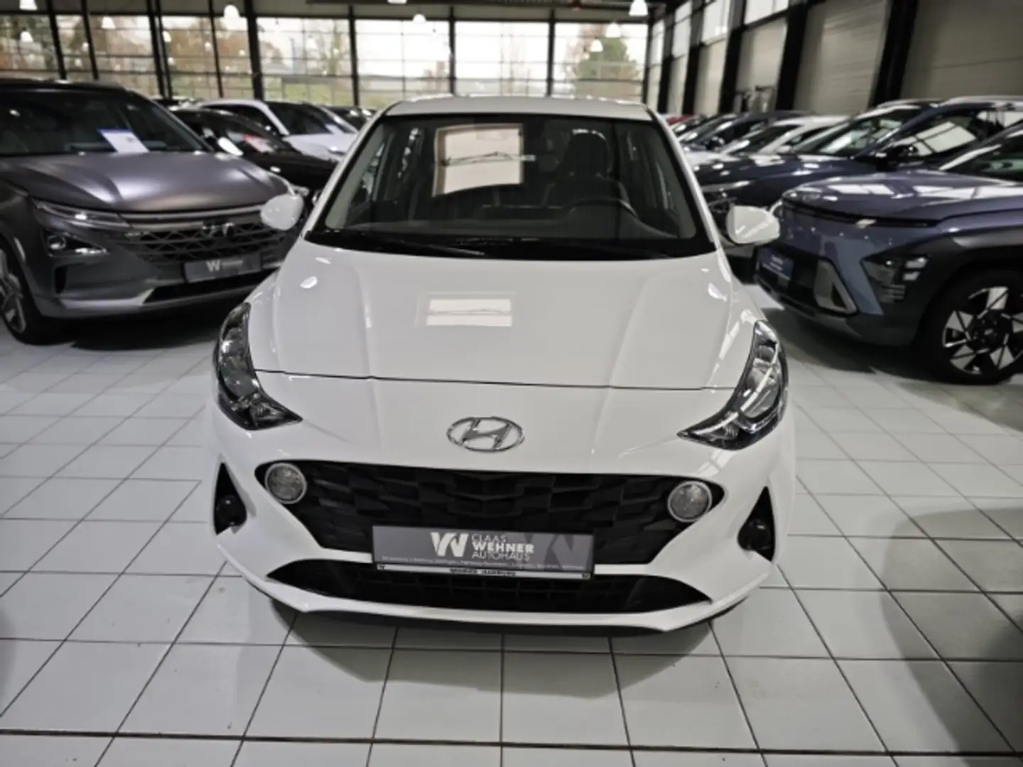 Hyundai i10 Hyundai i 10 (MJ22) 1.0 Benzin A/T Trend Apple Car Weiß - 2