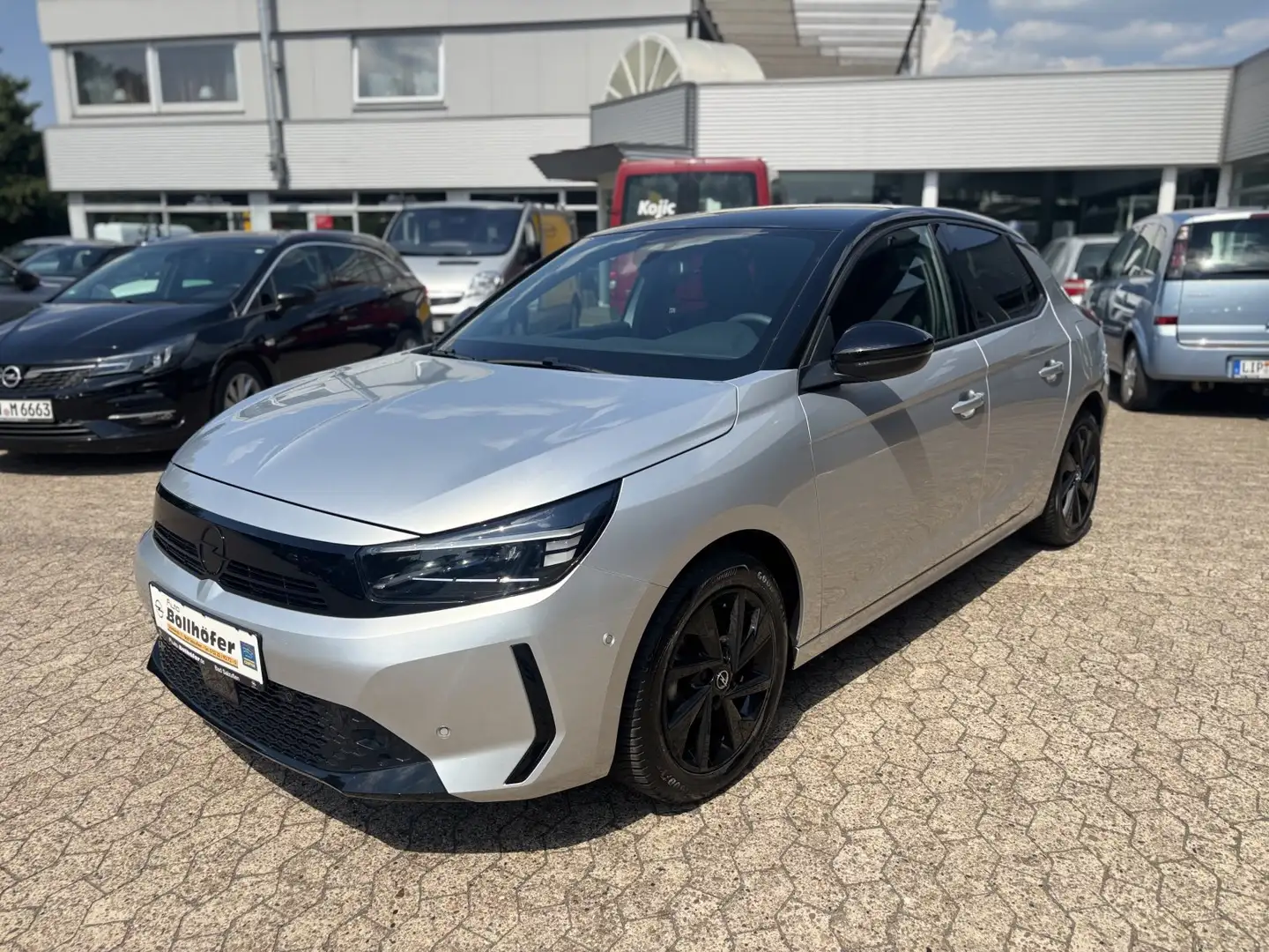 Opel Corsa 1.2 GS NAVI/PDC V+H+CAM/KlimaAT/Keyless Silber - 1