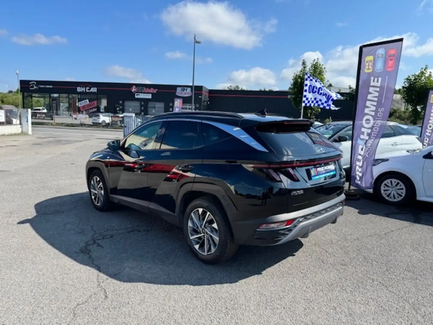 Hyundai TUCSON 1.6 CRDI 136CH HYBRID 48V CREATIVE DCT7 TOIT OUVRA Noir - 2