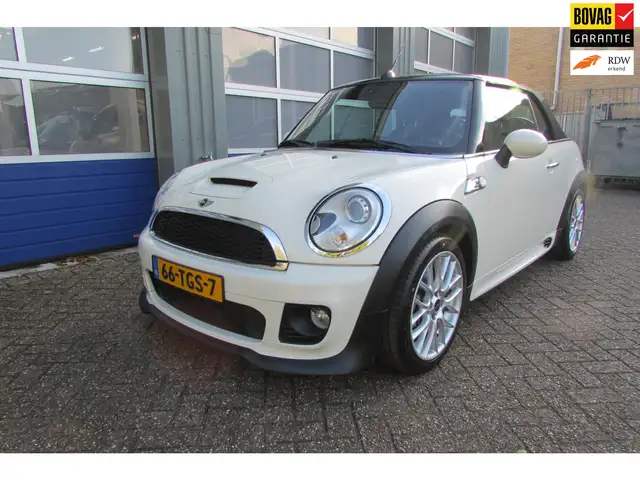 MINI Cooper S Cabrio 1.6 I Chili I Leder I John Works I Navi I H&K