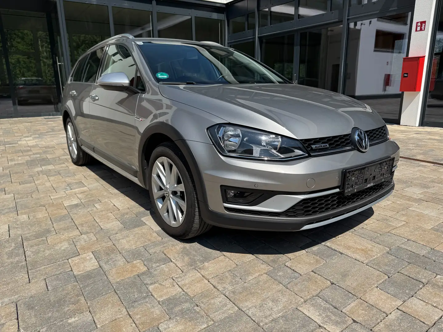 Volkswagen Golf Variant Golf Variant Alltrack BMT 2,0 TDI DSG 4Motion Šedá - 1