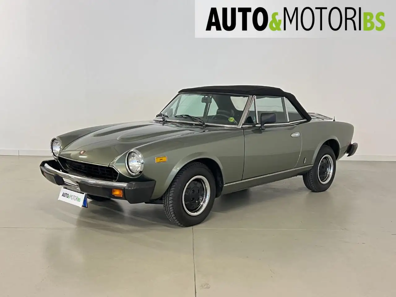 Fiat 124 Spider