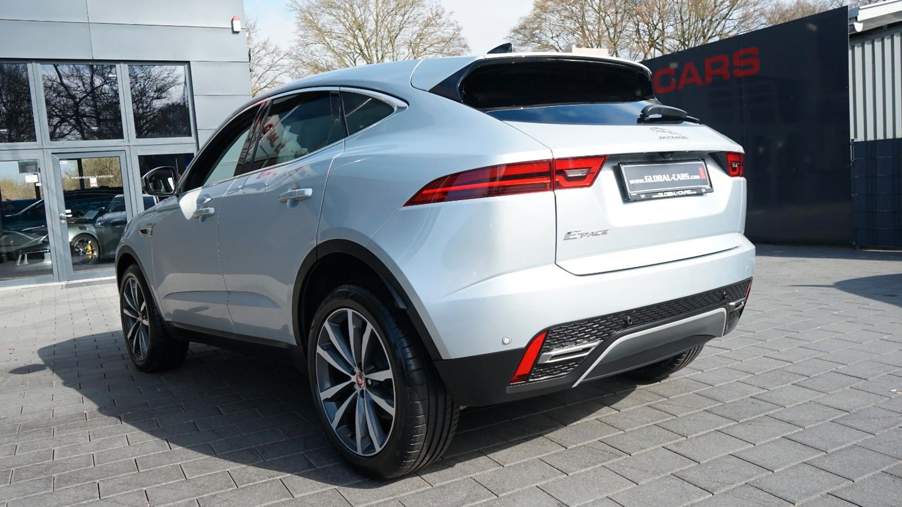 Jaguar E-Pace E-PACE D200 SE AWD*LEDER BEIGE*20"ALU — photo 13