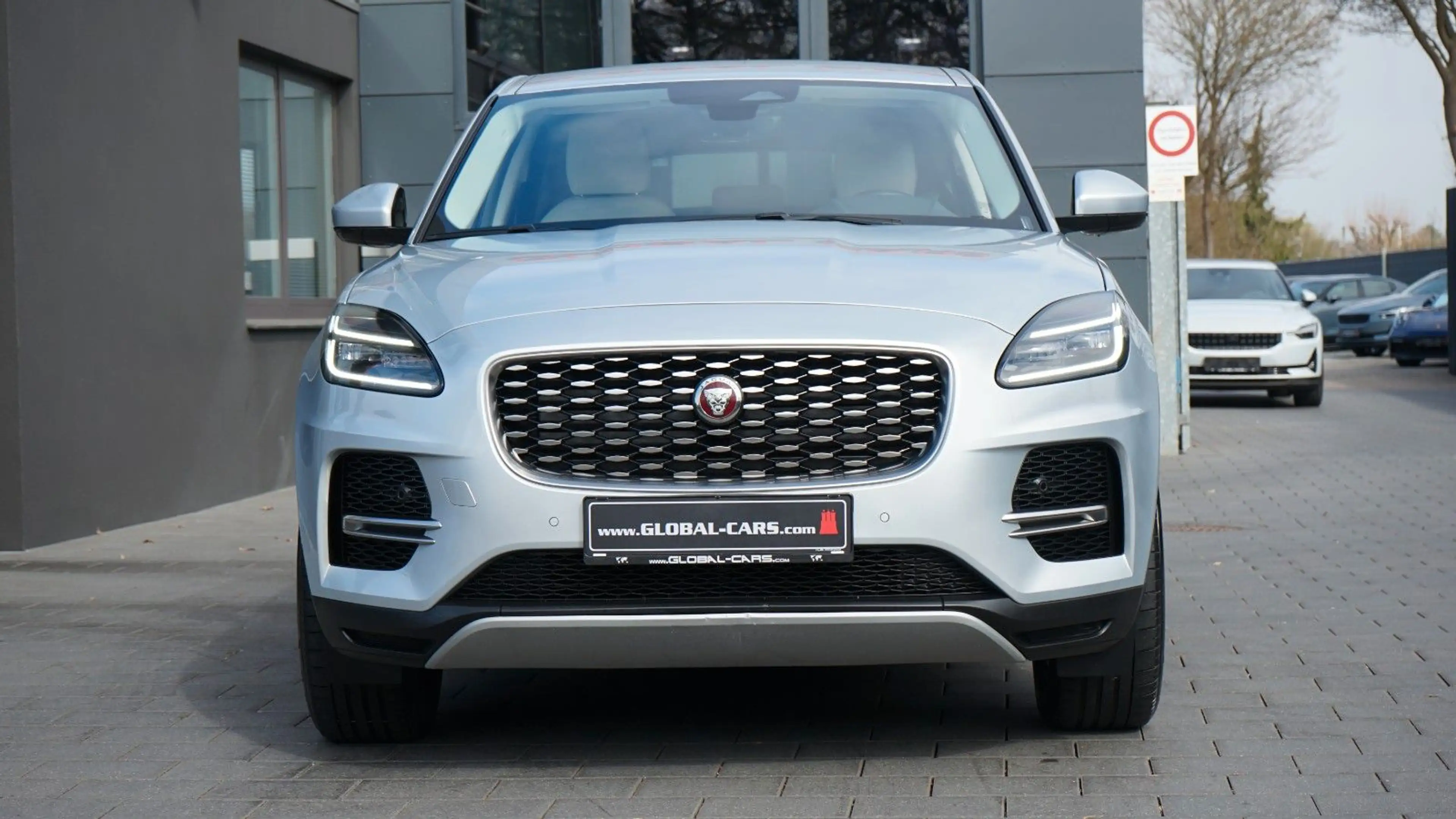 Jaguar E-Pace E-PACE D200 SE AWD*LEDER BEIGE*20"ALU — photo 14