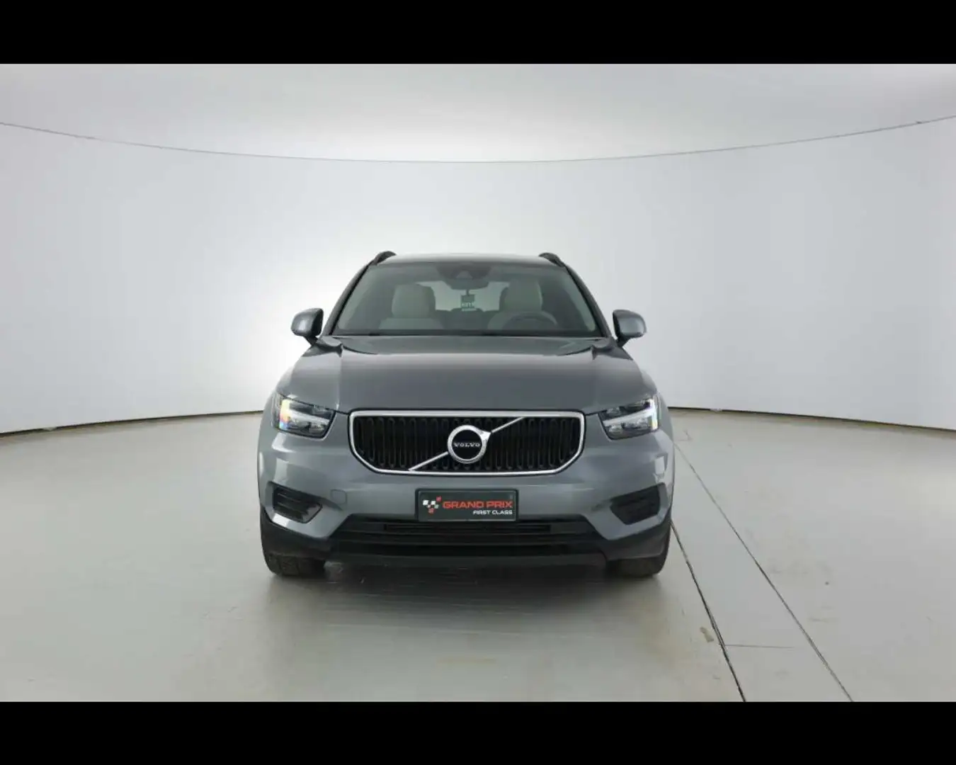Volvo XC40 D3 Business Grigio - 1