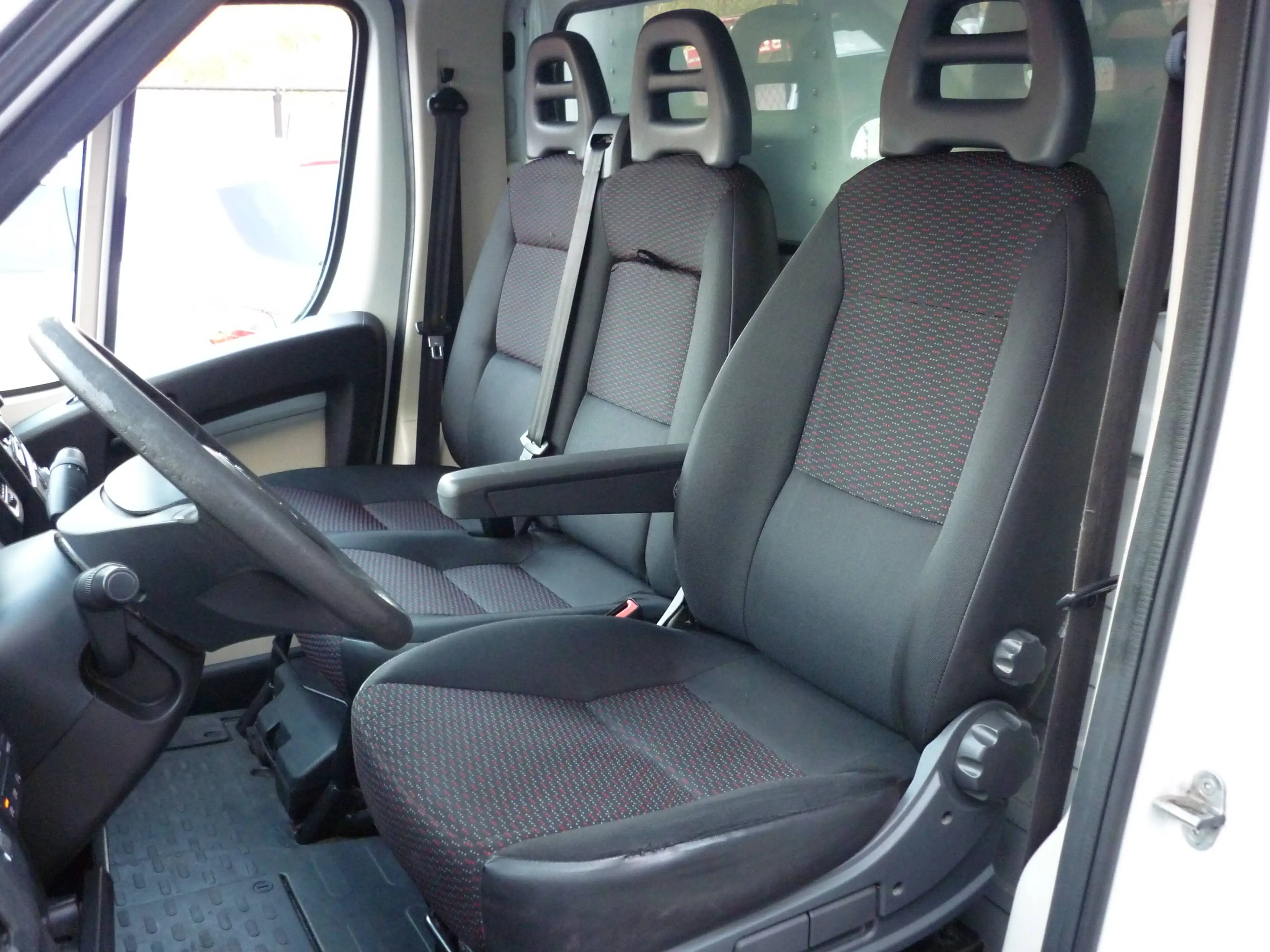 Citroen Jumper 2.0 BlueHDi, Navi, Airco, Euro 6 — photo 10