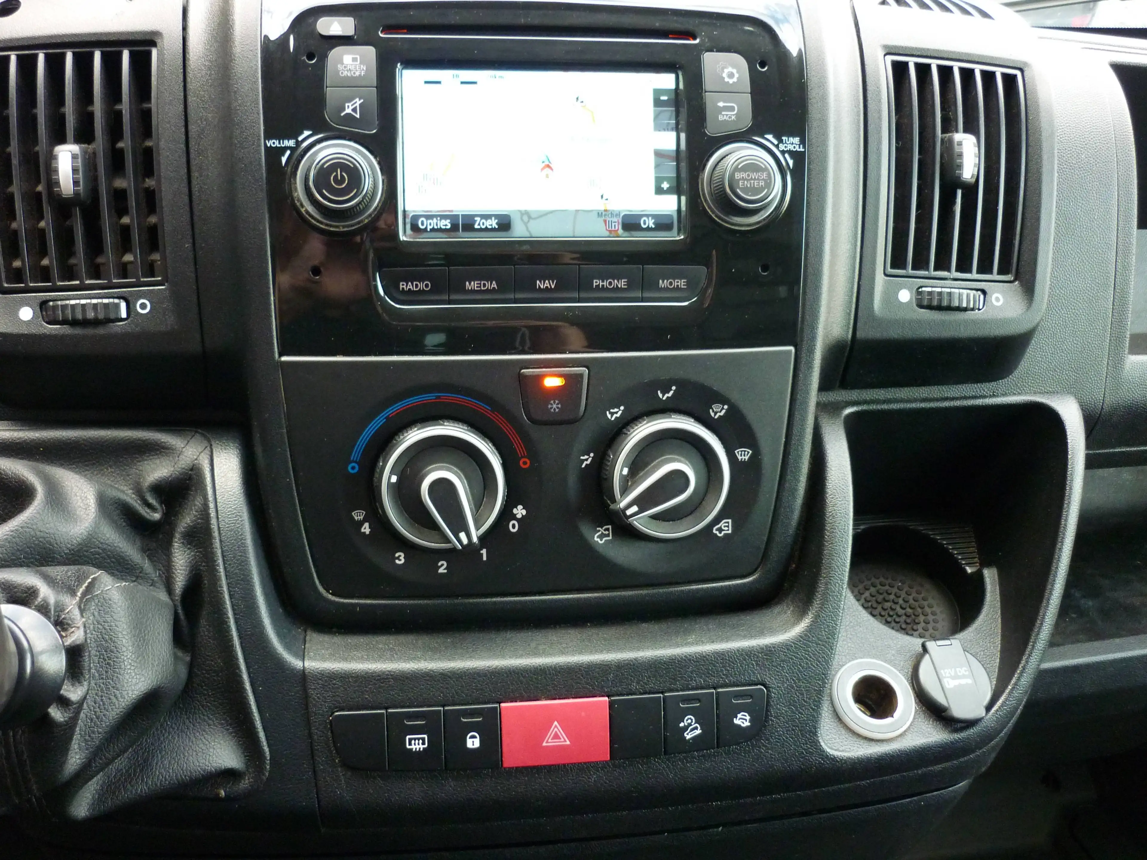 Citroen Jumper 2.0 BlueHDi, Navi, Airco, Euro 6 — photo 6
