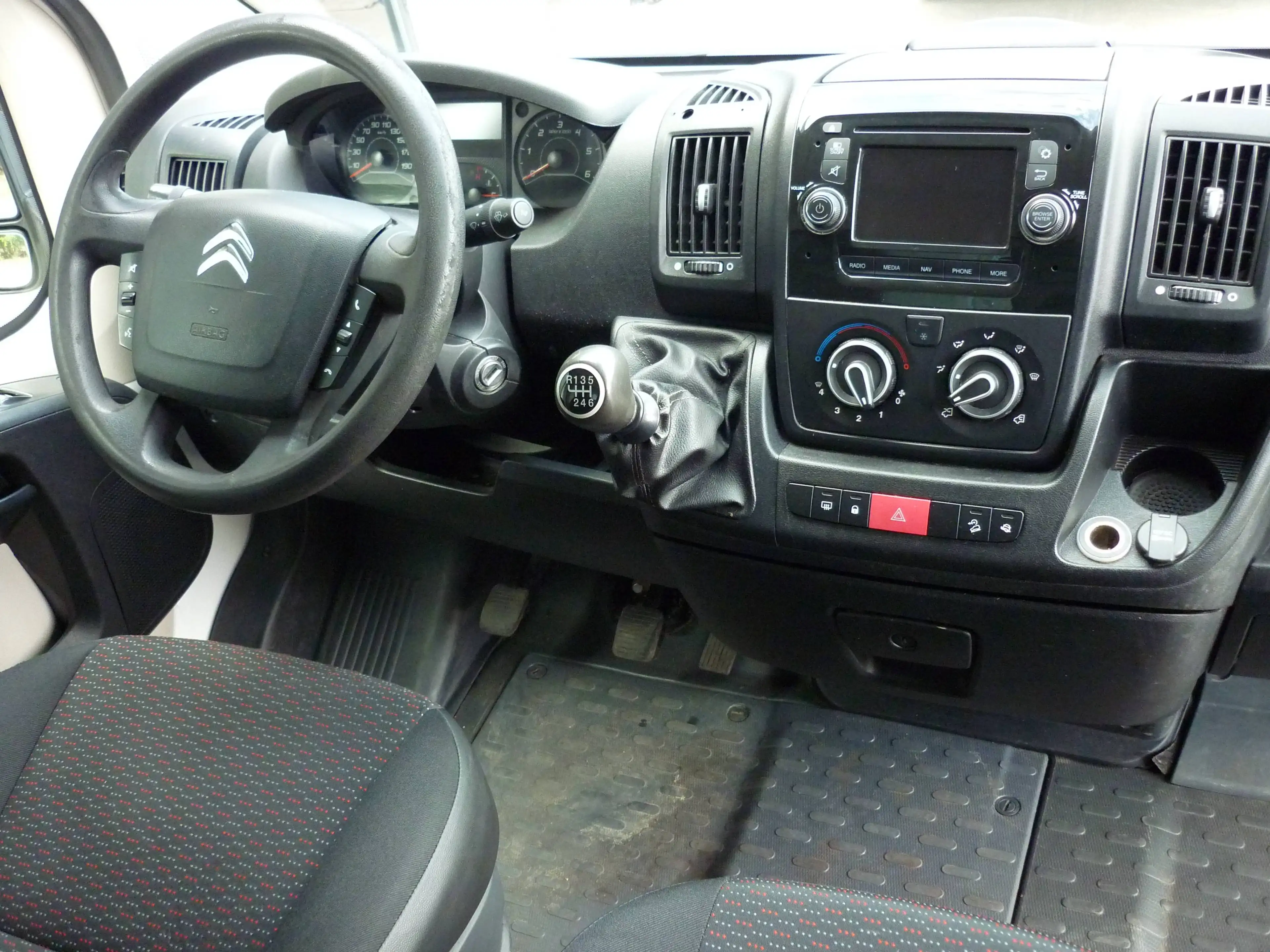 Citroen Jumper 2.0 BlueHDi, Navi, Airco, Euro 6 — photo 5