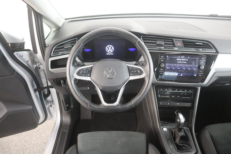 Volkswagen Touran Comfortline TDI SCR — photo 10