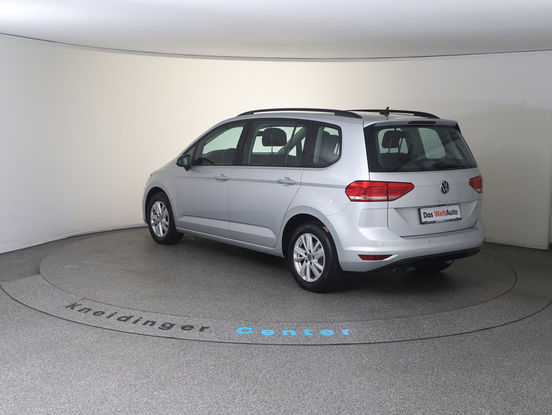 Volkswagen Touran Comfortline TDI SCR — photo 2