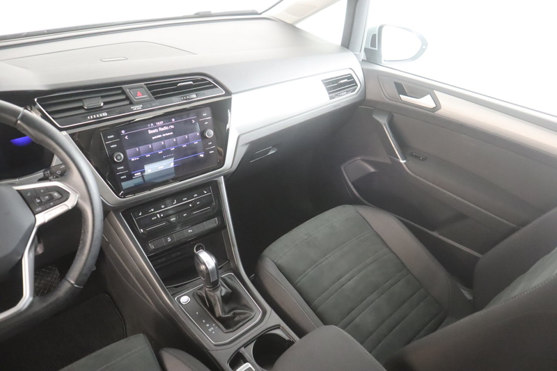 Volkswagen Touran Comfortline TDI SCR — photo 11