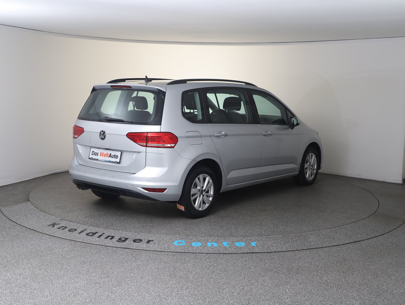 Volkswagen Touran Comfortline TDI SCR — photo 4