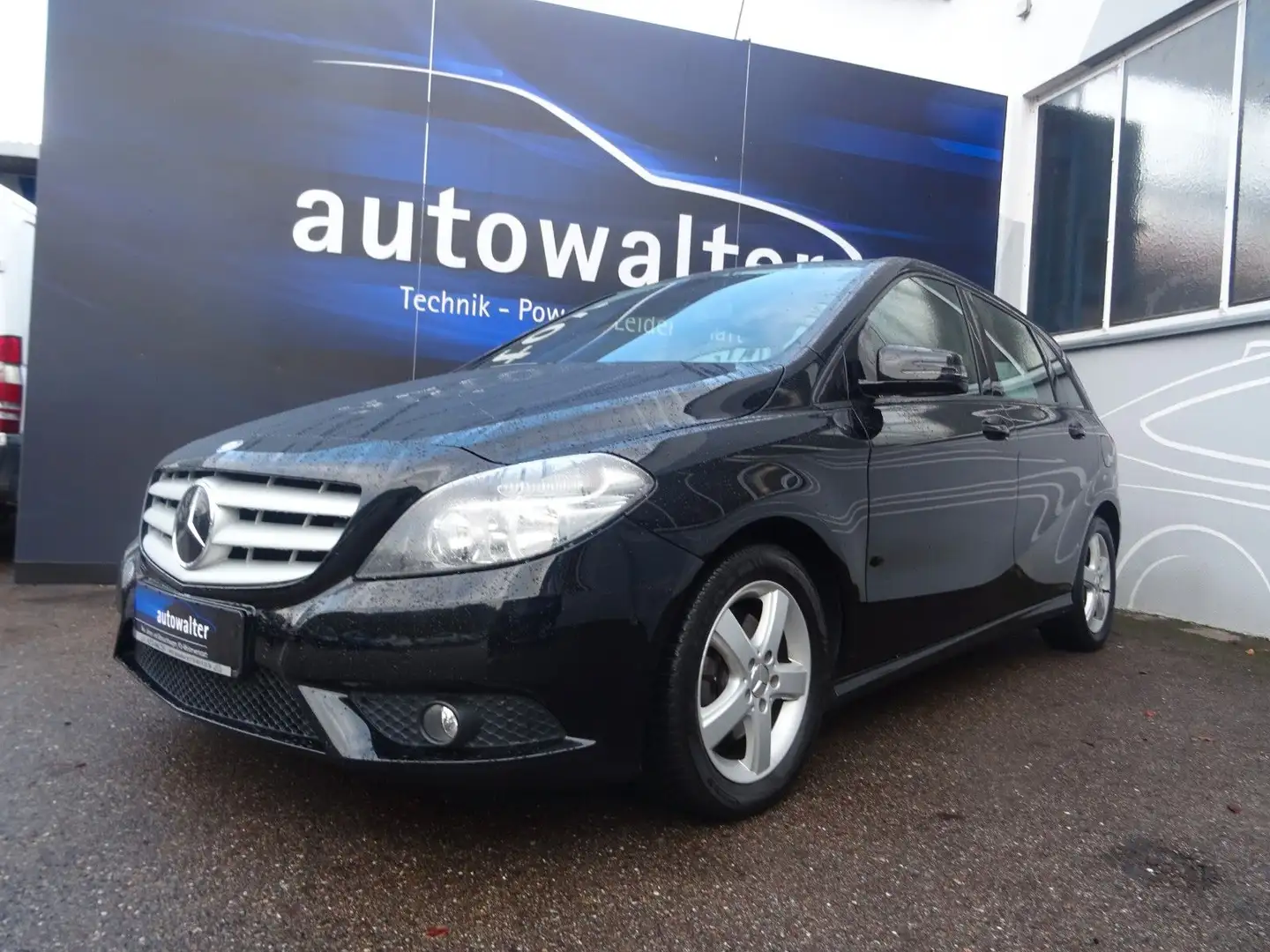Mercedes-Benz B 200 Noir - 2