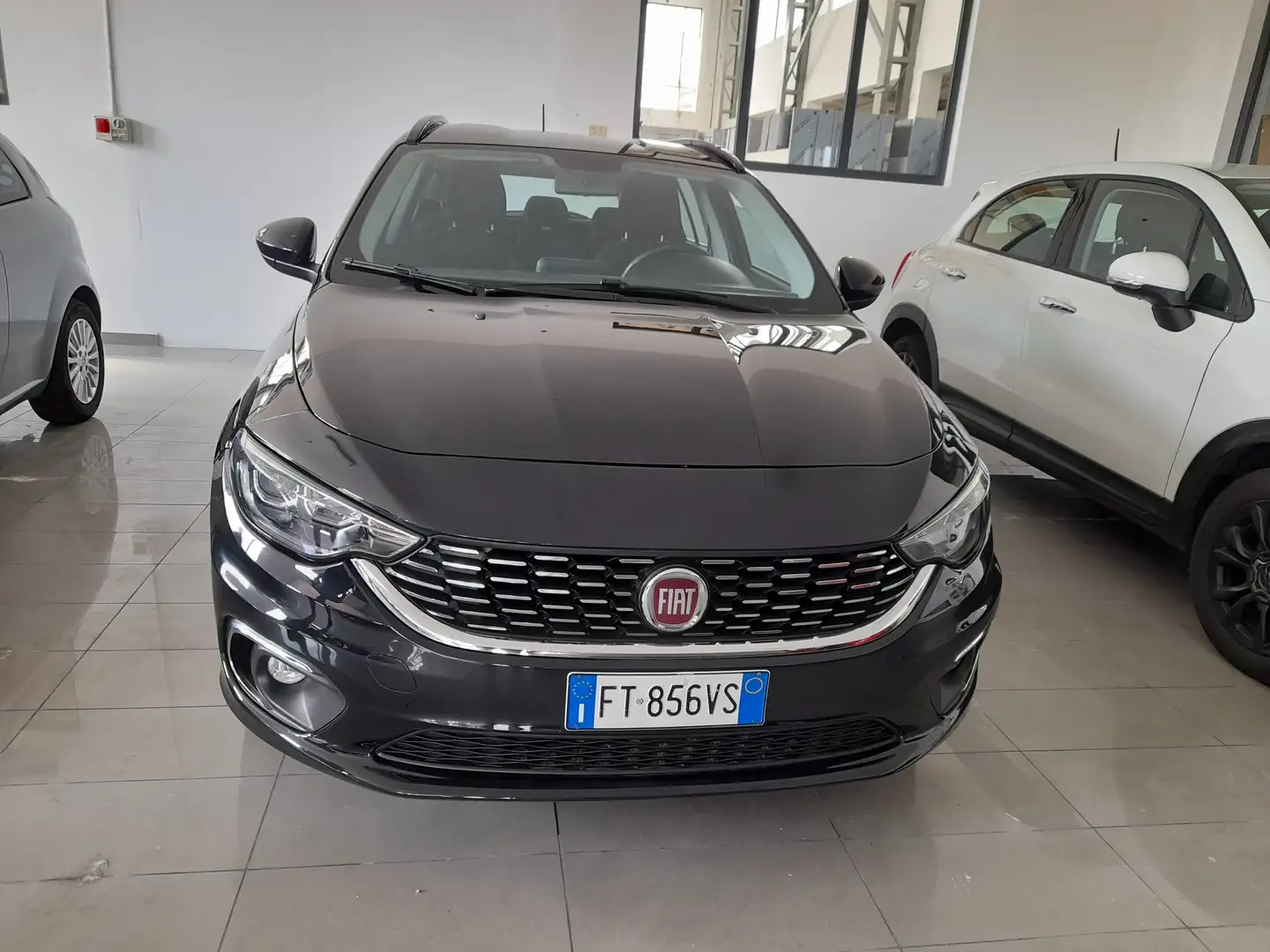 Fiat Tipo Tipo SW  SW 1.4 Lounge 95cv my19 Noir - 2