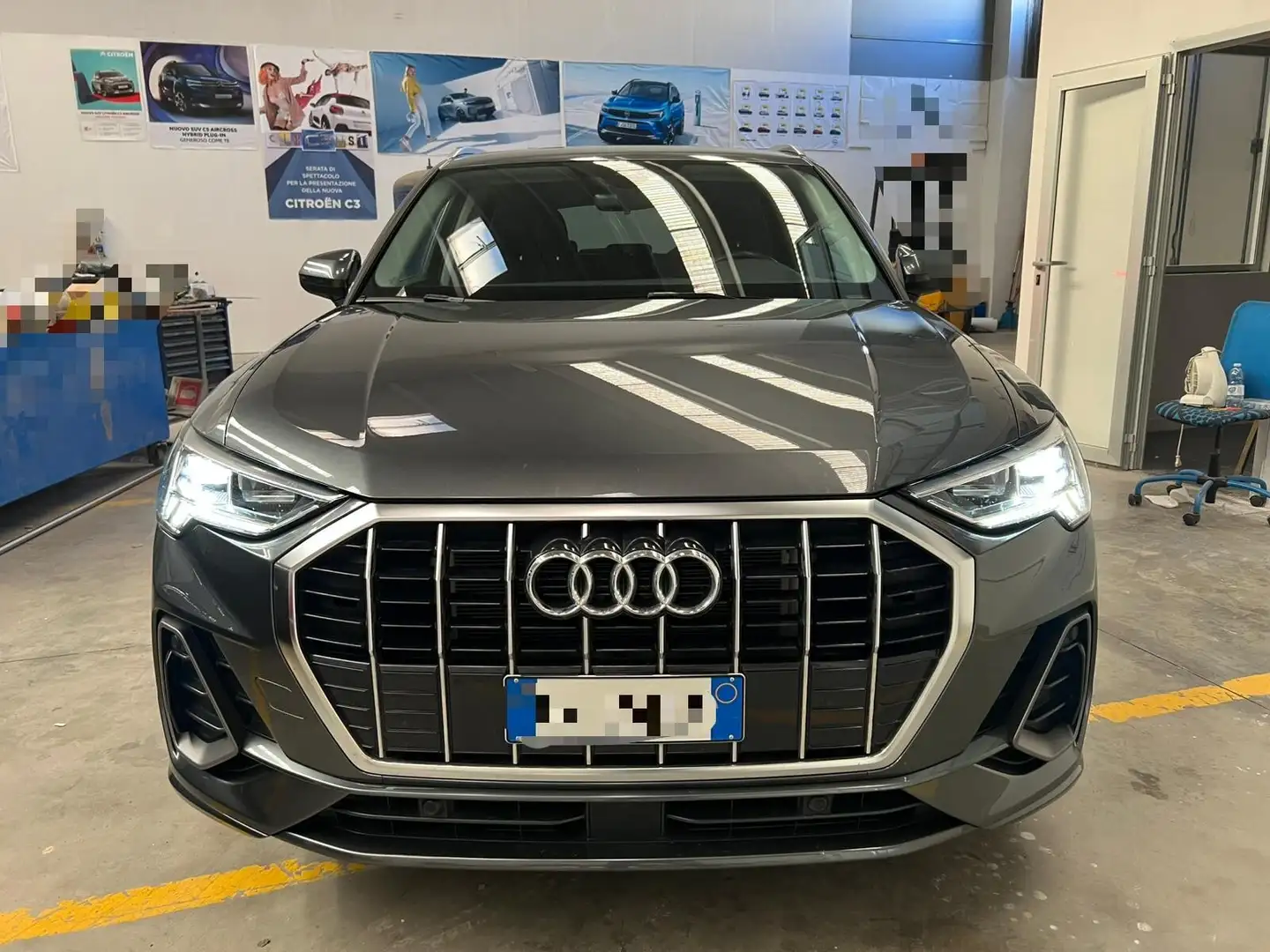 Audi Q3 Q3 SPB 45 TFSI e S tronic S line edition Silber - 1