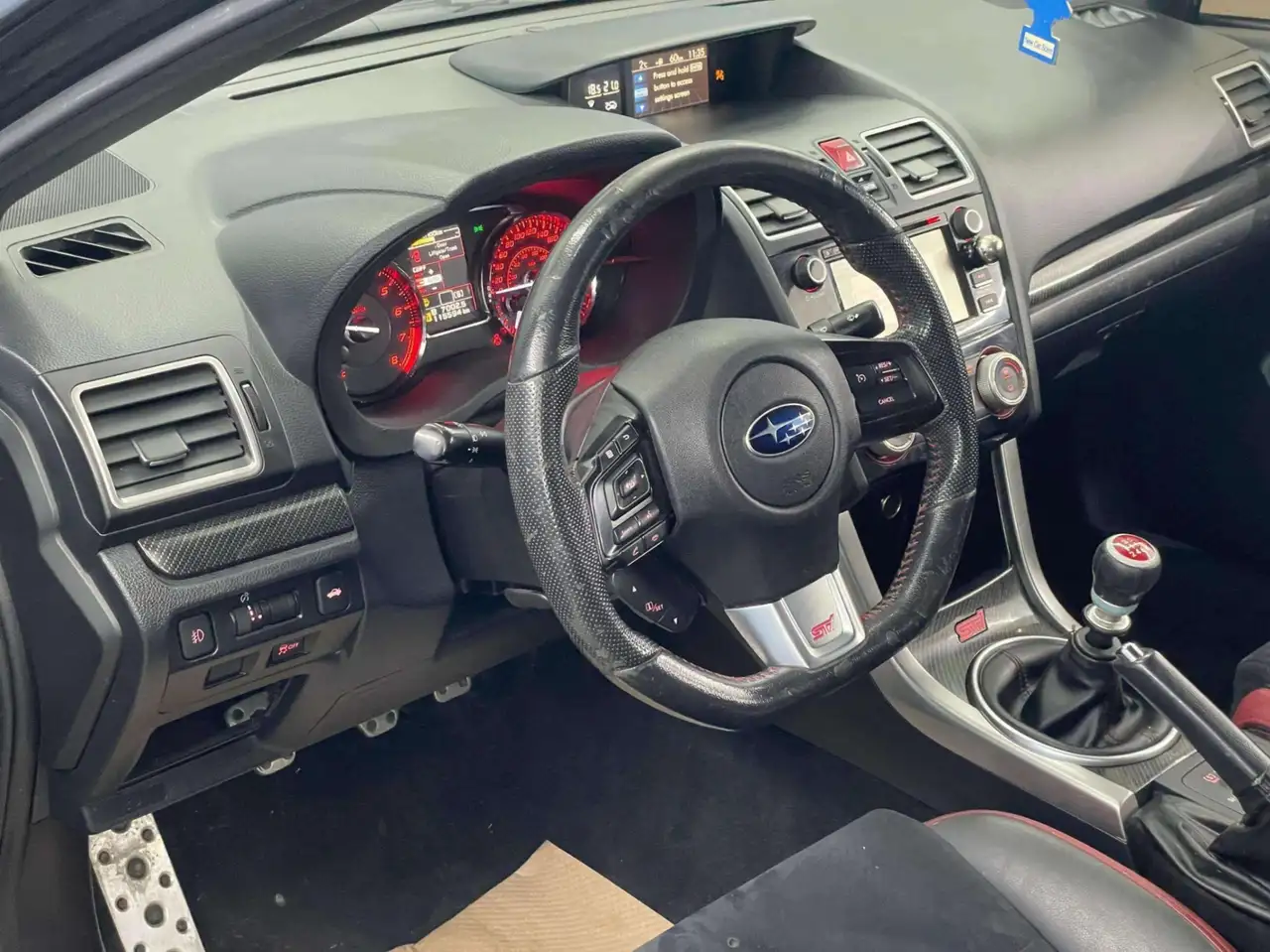 Subaru WRX снимка Subaru WRX
